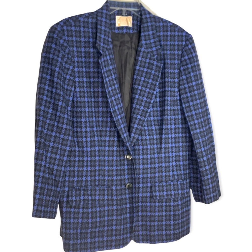 Pendleton blue and black 100% wool houndstooth jacket and skirt size 14